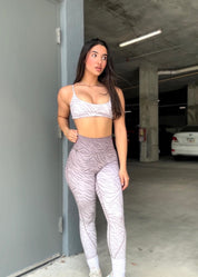 Storm scrunch legging