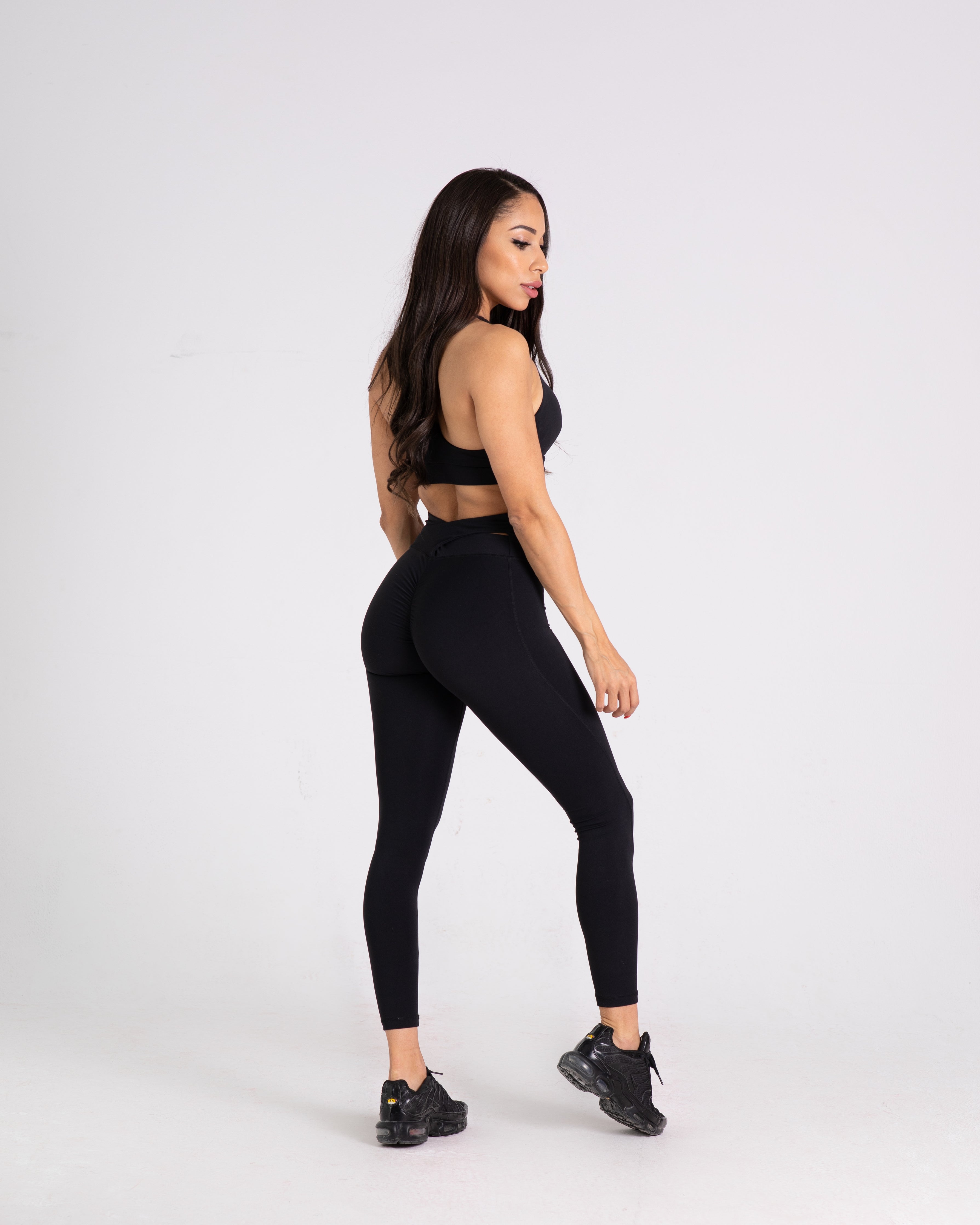noireblanc, Amazonia Collection, Scrunch booty leggings, Black, high-waisted, Not see through, Criss-cross back