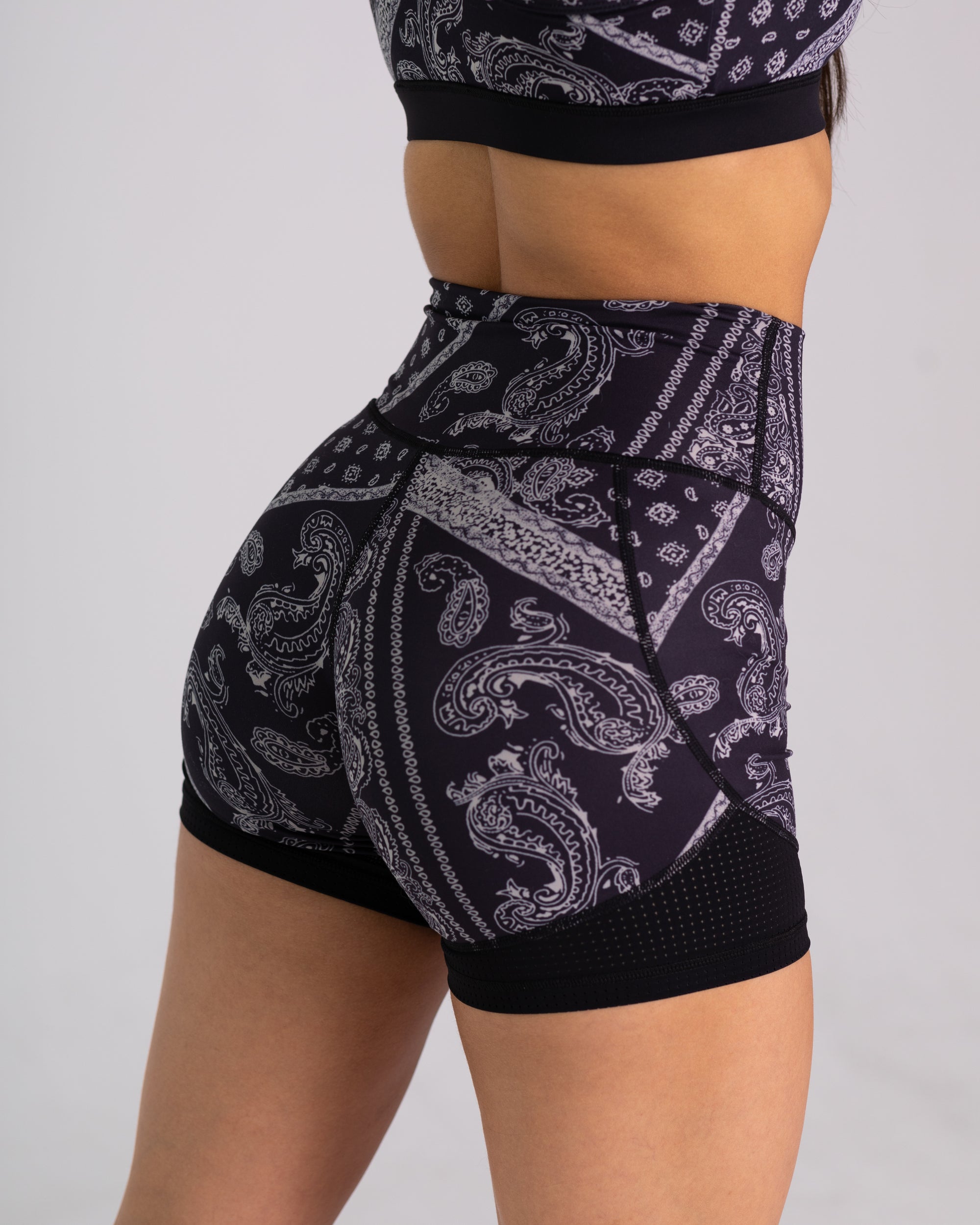noireblanc, Ink Collection, High-waisted shorts, No elastic, Black, Paisley design with black mesh