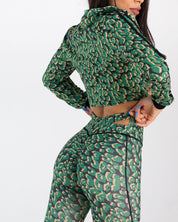 noireblanc, Amazonia Collection,  scrunch booty leggings, Not see through, Black and Green leopard print, high waisted, criss cross, tummy tucking