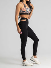 Wild black scrunch legging
