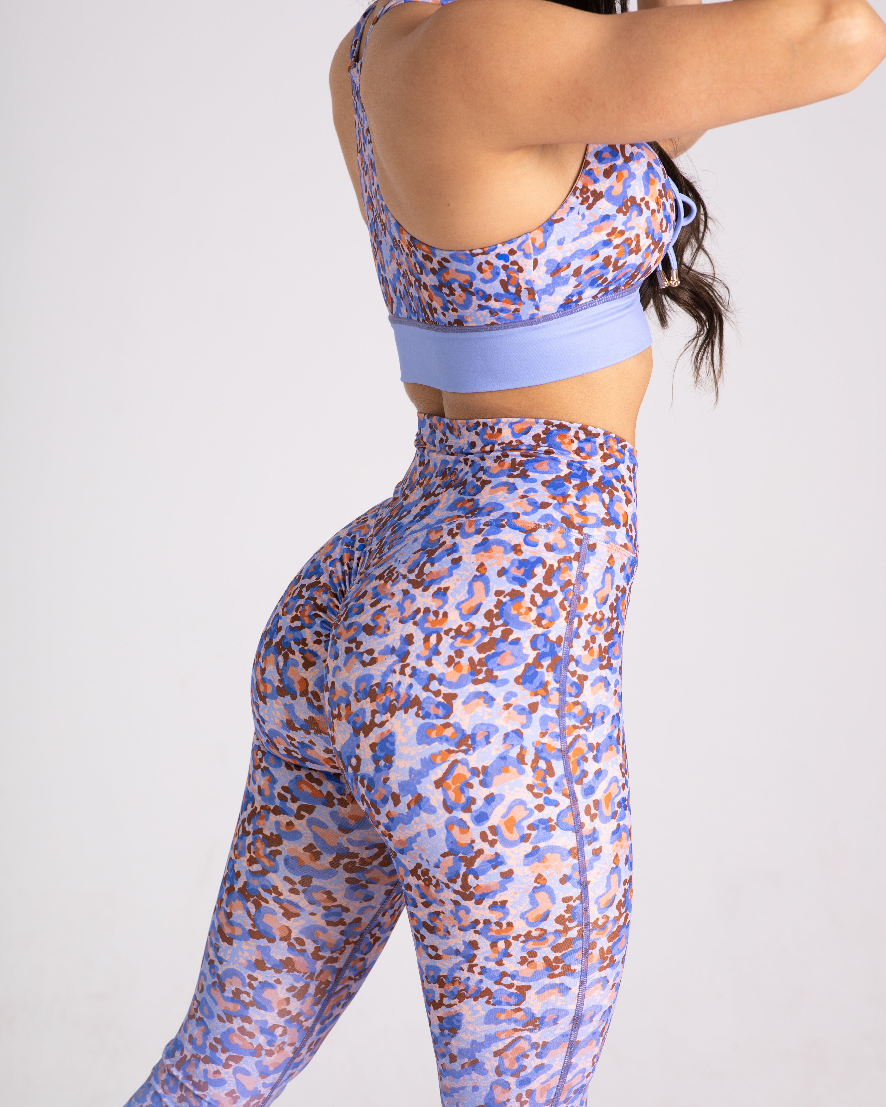 noireblanc, Lilac Collection, Scrunch booty, Thigh high leggings, Yoga pants, Seamless front, Leopard print, Not see through